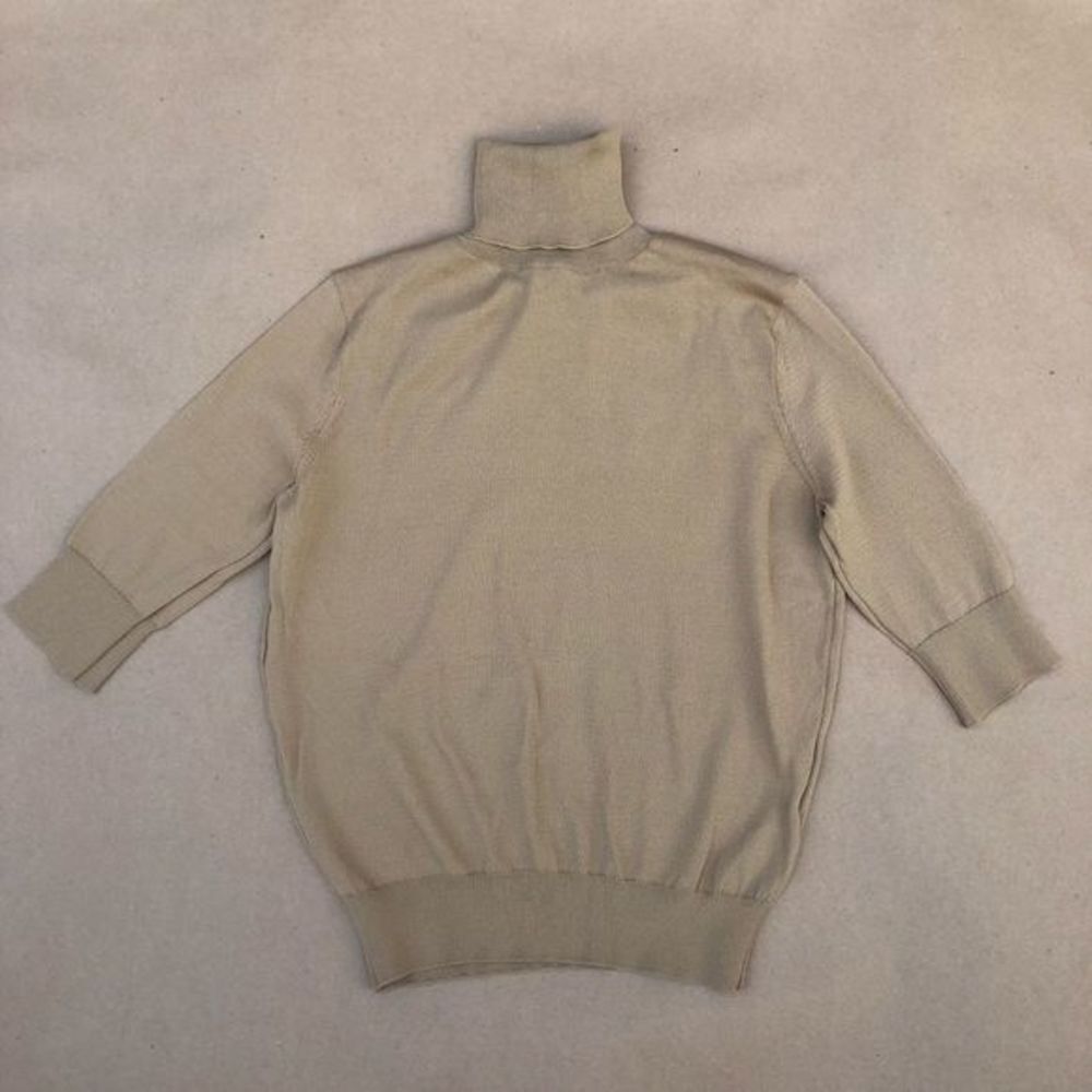 Zara Cropped Sweater - Picture 2 of 3